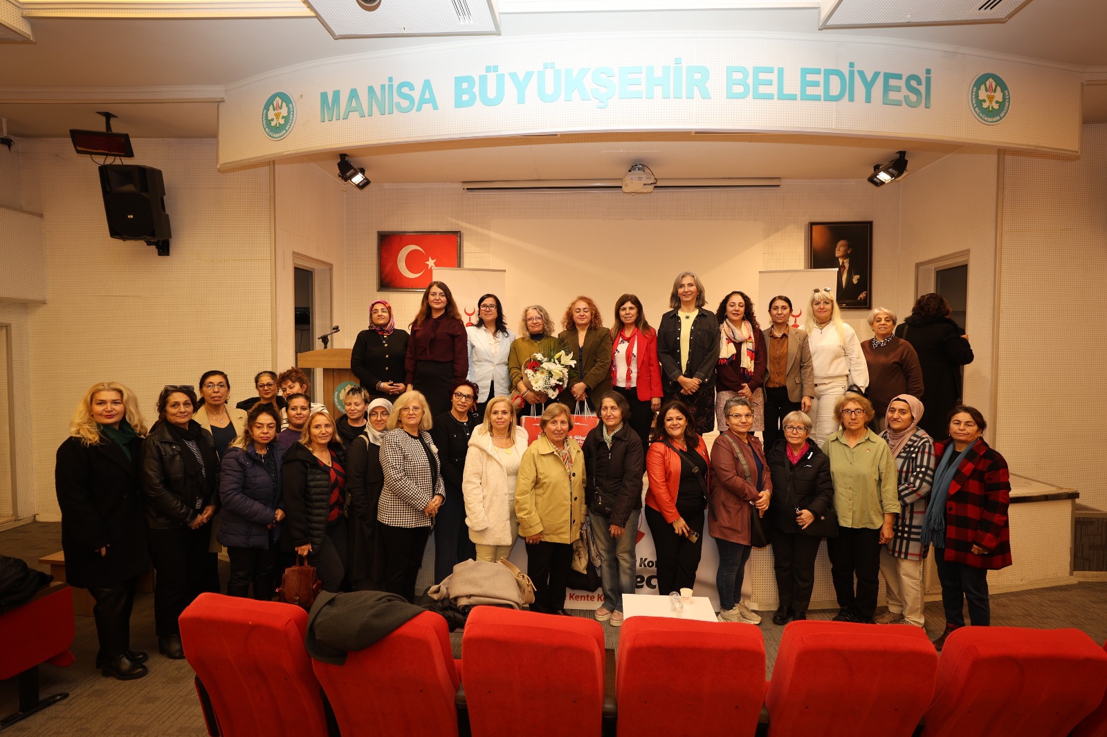 YOKSULLUKLA MÜCADELEDE DAYANIŞMANIN GÜCÜ